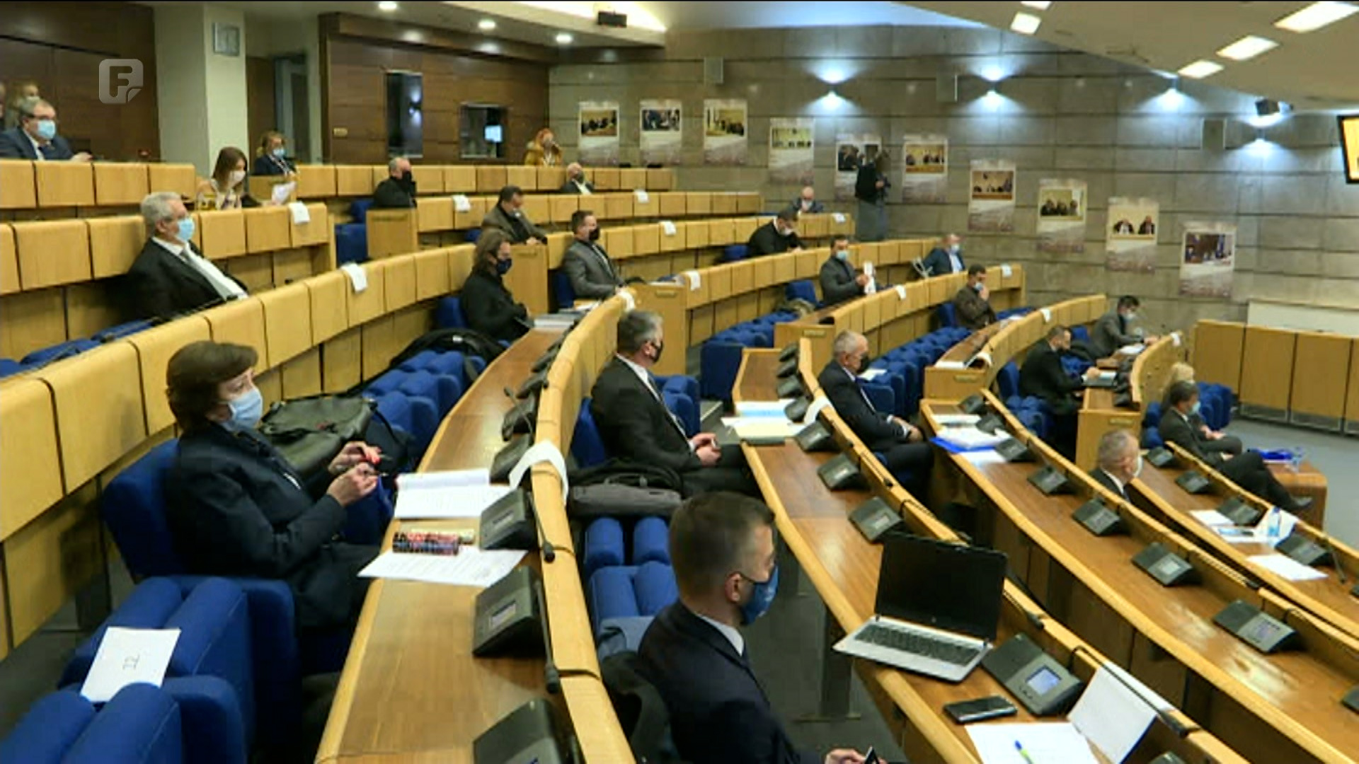 Dom naroda PFBiH usvojio budžet, sjednica prekinuta